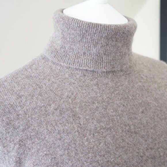 Magaschoni Dark Oatmeal Gray 100% Cashmere Turtleneck Tunic Size Large - Picture 2 of 8
